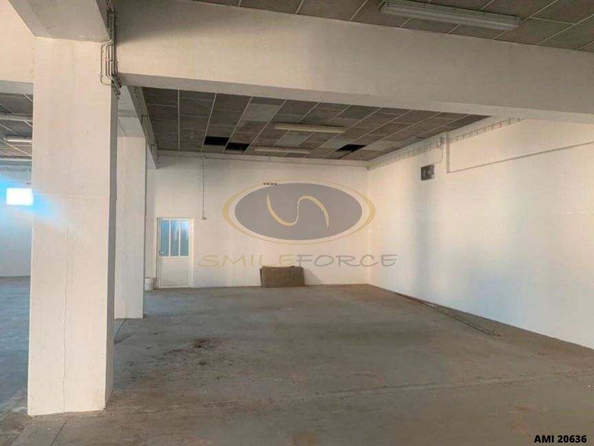 Armazém em Santa Iria da Azóia